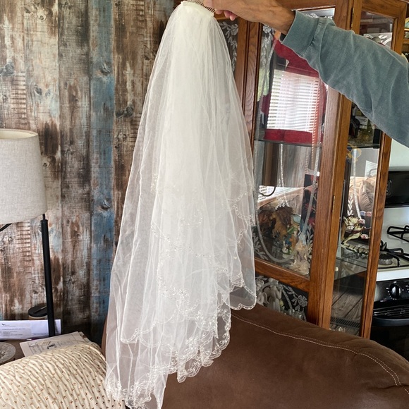 Val - Picture 3 of 3